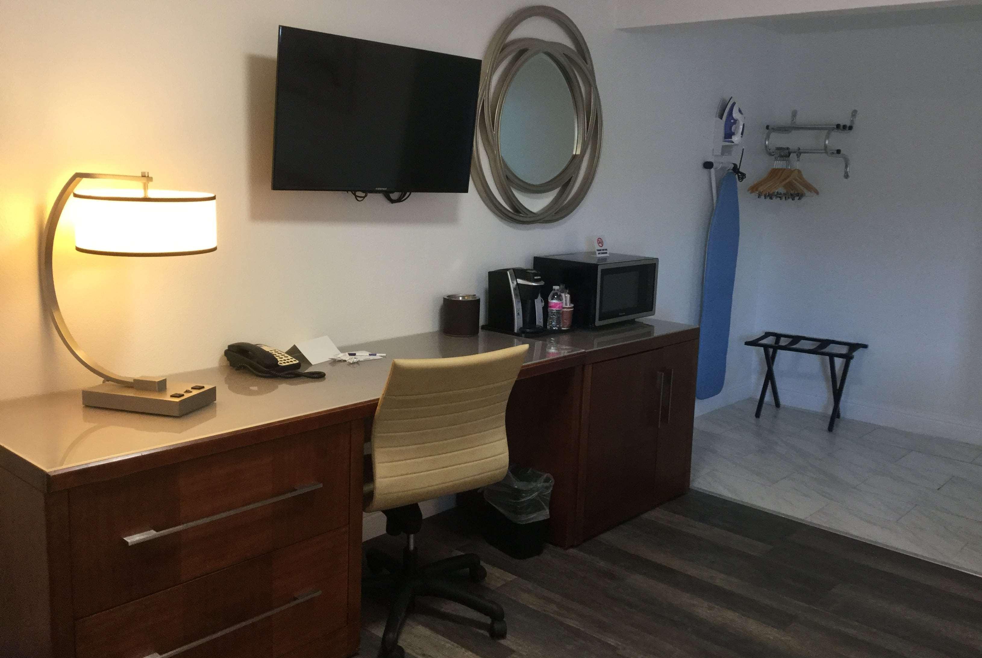 Travelodge By Wyndham Crescent City Buitenkant foto