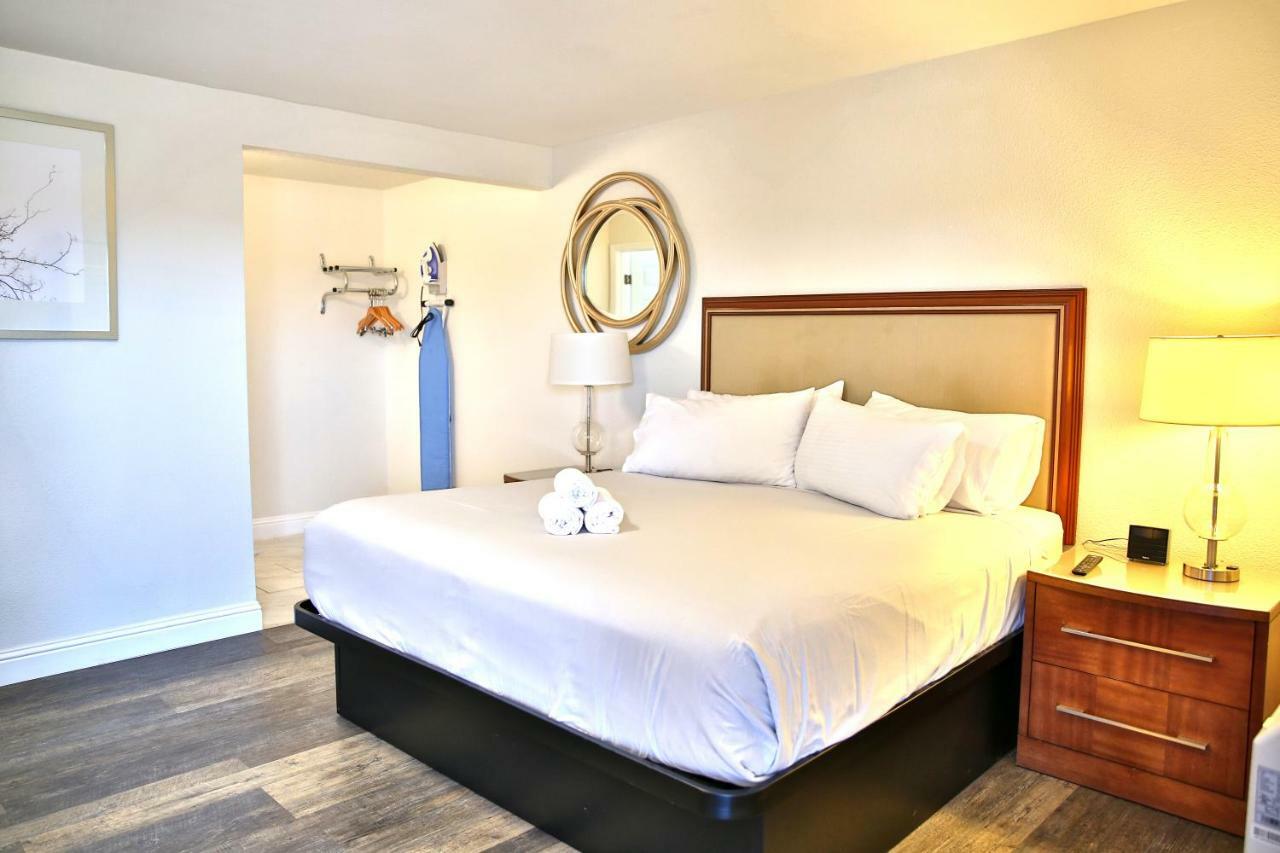 Travelodge By Wyndham Crescent City Buitenkant foto